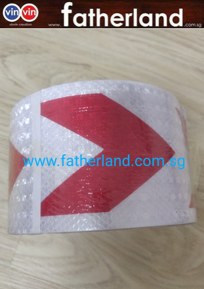Reflective Tape Sticker with Arrow 100mm x 28M