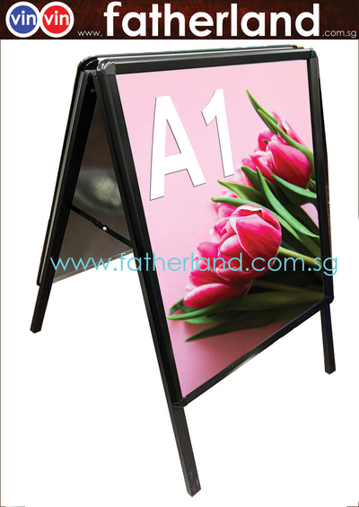 A-Stand Black Series Chrome Edge