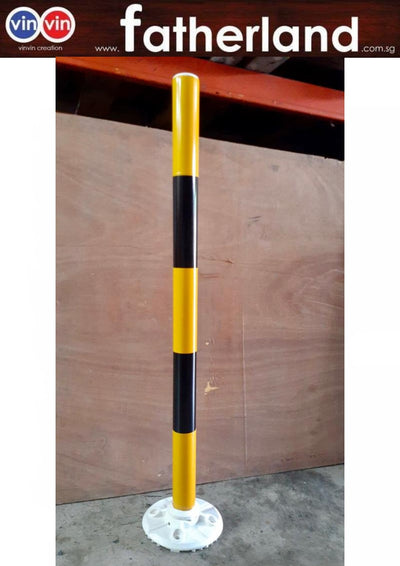 YELLOW & BLACK SPRING BOLLARD