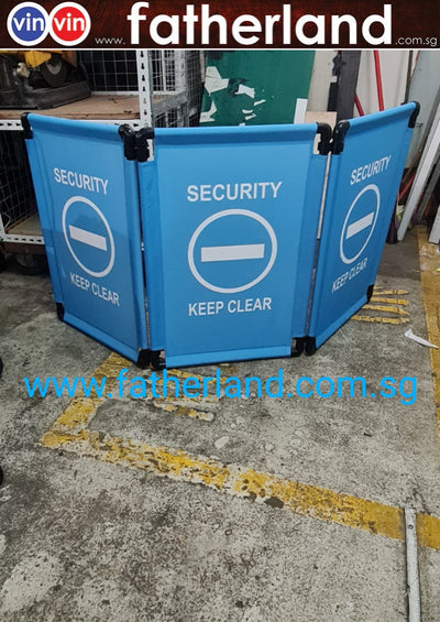 3 panel folding barrier panel 550x800 . SECURITY CLEAR WITH LOGO