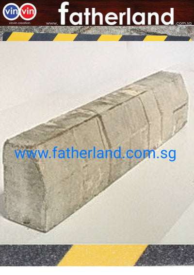ROAD KERB K2
980(L) x 300(H) x 125(W)