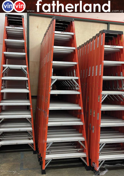 FIBREGLASS A LADDER 10 STEP ( MAX 180KG ) Local Use