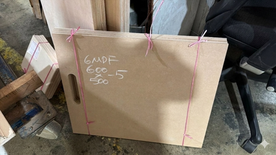 Sample Board MDF with Handle Vertical