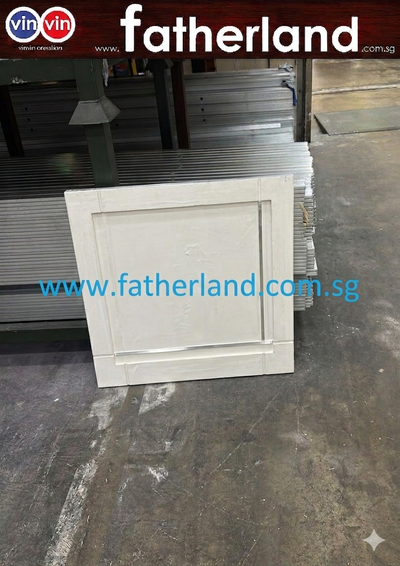 ACCESS PANEL WITH ALUMINIUM