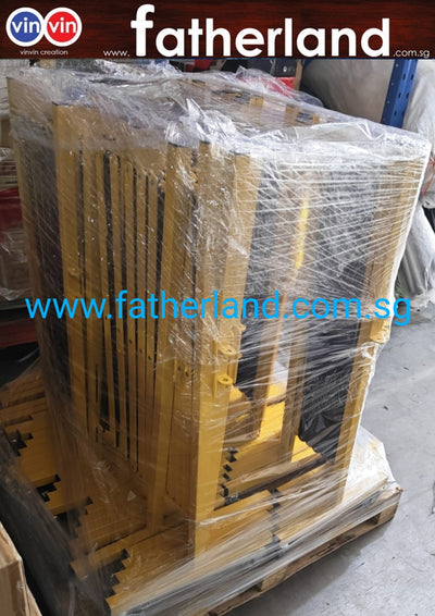 EXPANDABLE BARRICADE STEEL POLE, ALUM MESH, YELLOW/BLACK ( WITH WHEEL ) HG Series Scissor yellow and black barrier