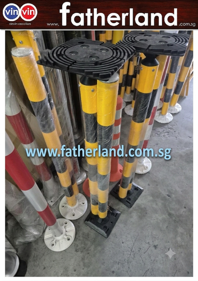 REMOVABLE FLEXI-BOLLARD