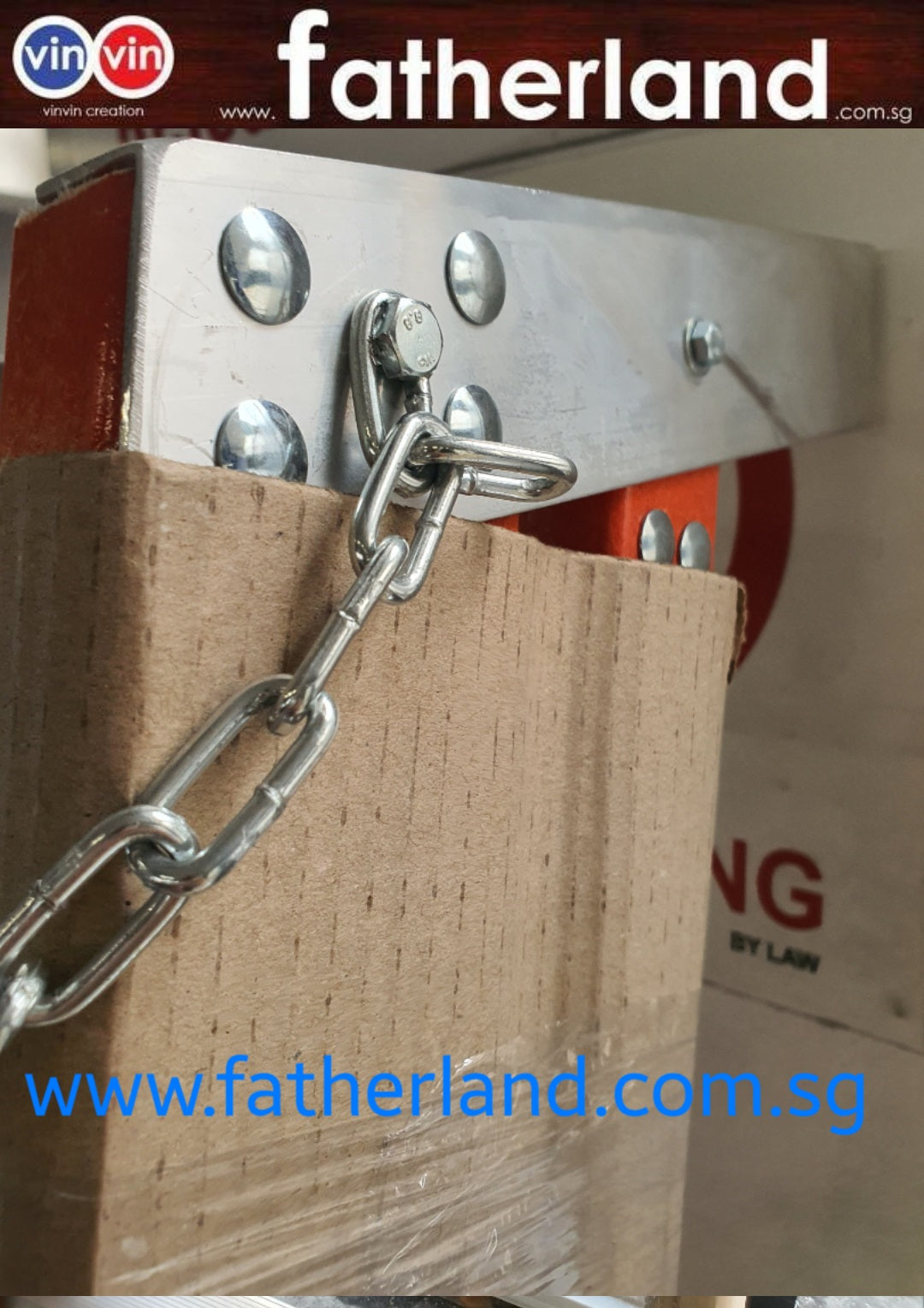 FIBREGLASS PLATFORM LADDER 11 Steps with Safety Chain - www.fatherland ...