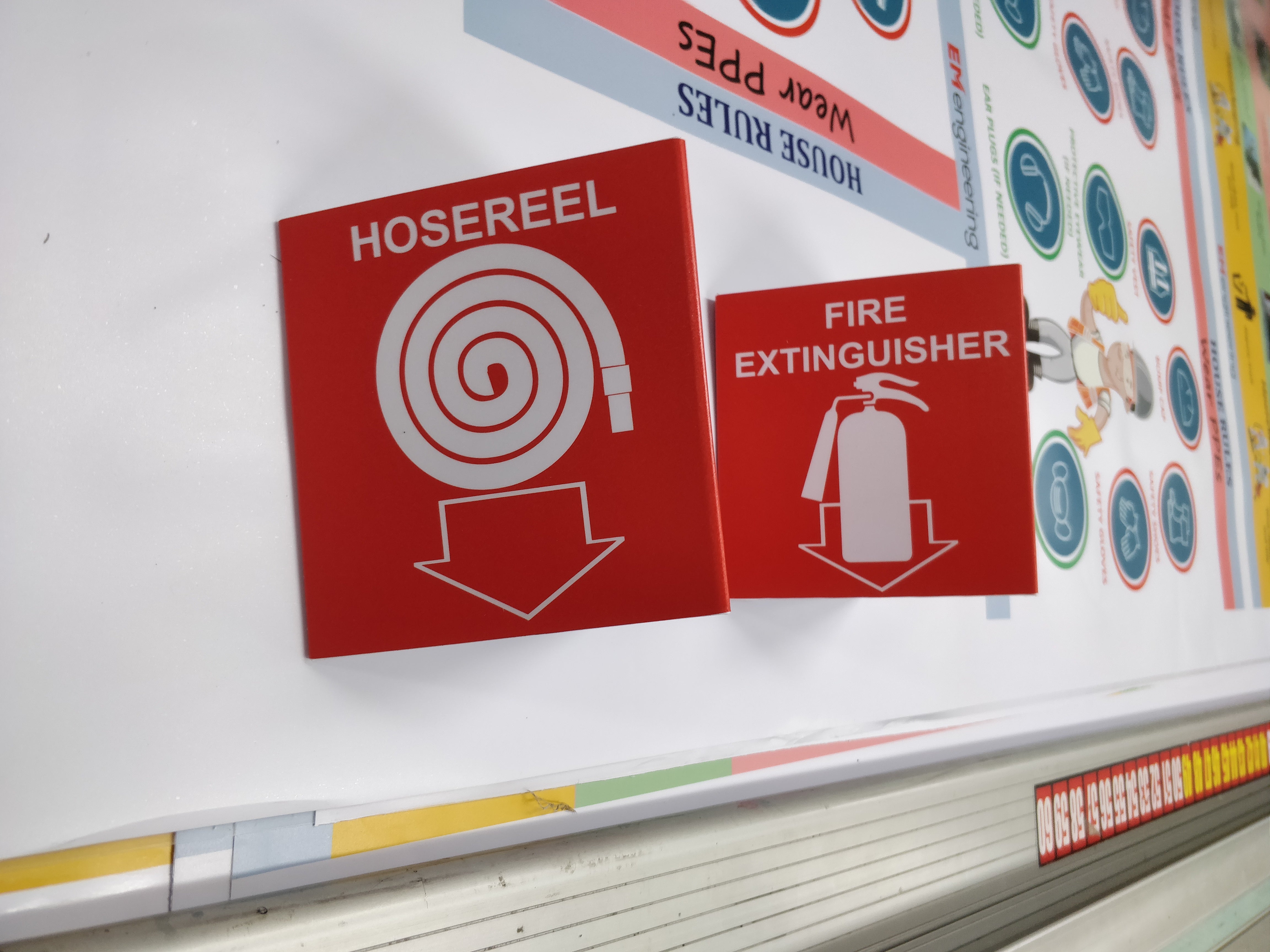 PVC FIRE HOSE TRIANGLE SIGNAGE ARROW DOWN - www.fatherland.com.sg
