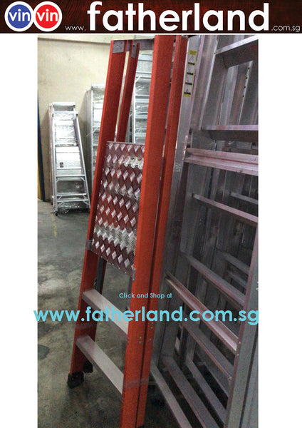 FIBREGLASS LADDER 3 STEPS WITH PLATFORM - www.fatherland.com.sg